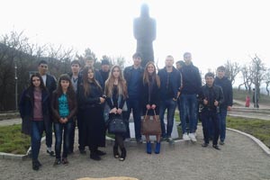 Студенты посетили возрожденный музей древностей под открытым небом в Пятигорске