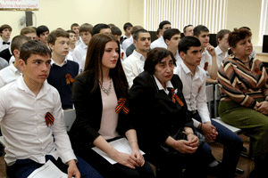 Встреча студентов политехнического колледжа с ветераном ВОВ Кобриным В.А.