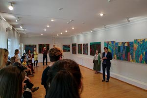 Студенты и преподаватели кафедры дизайна посетили персональную выставку и мастер-класс известного краснодарского художника Алексея Паршкова
