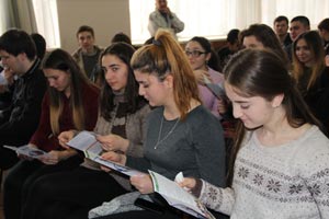 Профессорско-преподавательский состав и сотрудники ИСТиД СКФУ посетили Владикавказский многопрофильный колледж