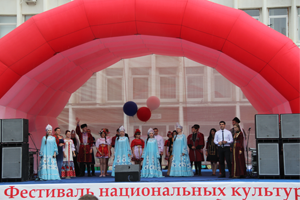 СКФУ принял участие в фестивале национальных культур «Хоровод наций»