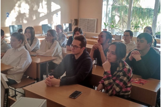 В Школе Кавказского гостеприимства прошла серия кураторских часов по профилактике правонарушений