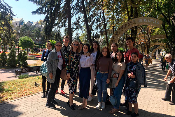 В Школе Кавказского гостеприимства СКФУ провели экскурсии для первокурсников