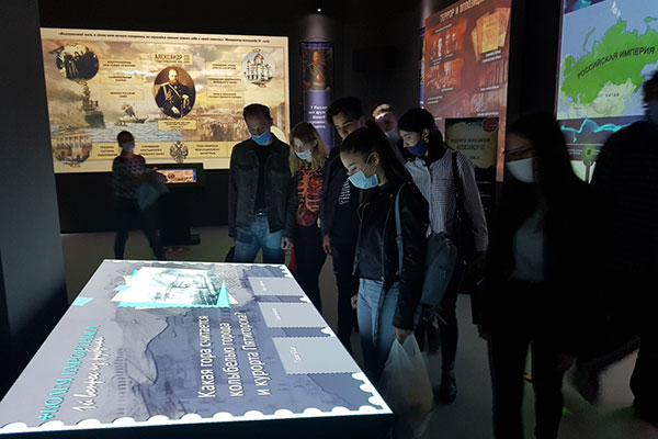 Выездное занятие для студентов в музейный комплекс «Россия – моя история»
