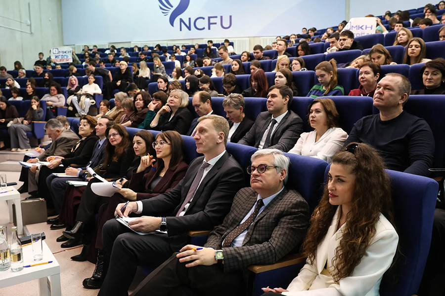 v-skfu-zavershilsya-konkurs-pedagogicheskogo-masterstva-ncfu-ru-01 (3).jpg