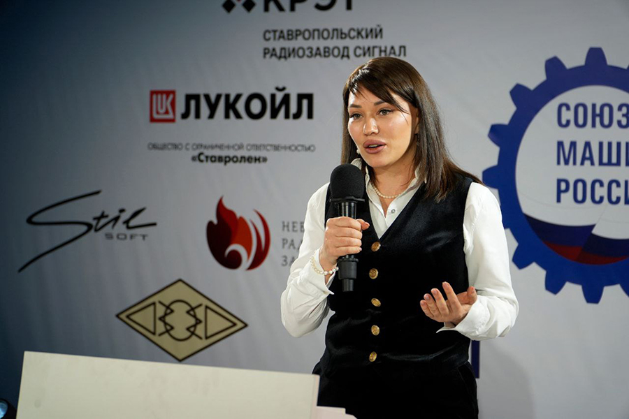 Драйвер технологического развития СКФУ вступил в Союз машиностроителей (2).jpg