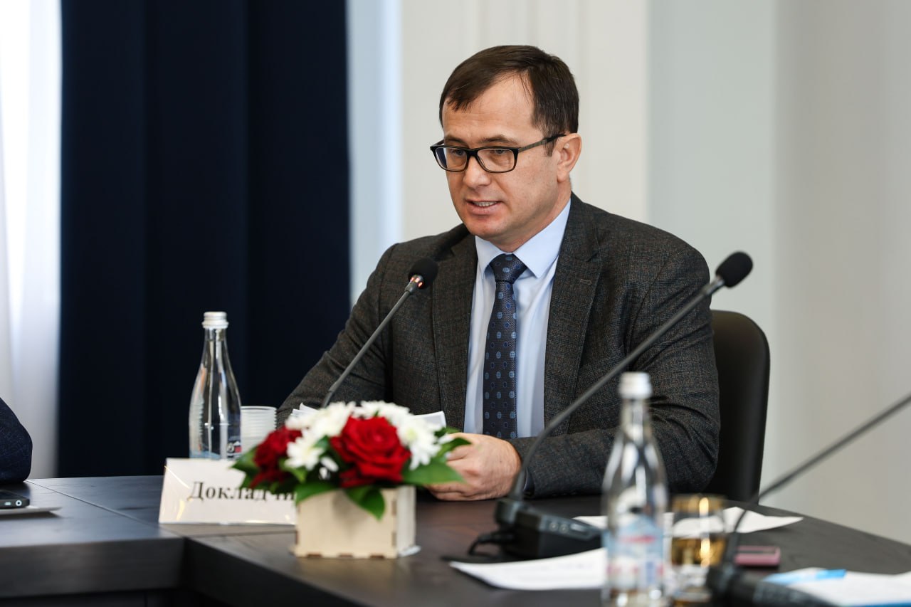 На Учёном совете СКФУ подвел итоги работы по научным проектам в 2024 году (3).jpg