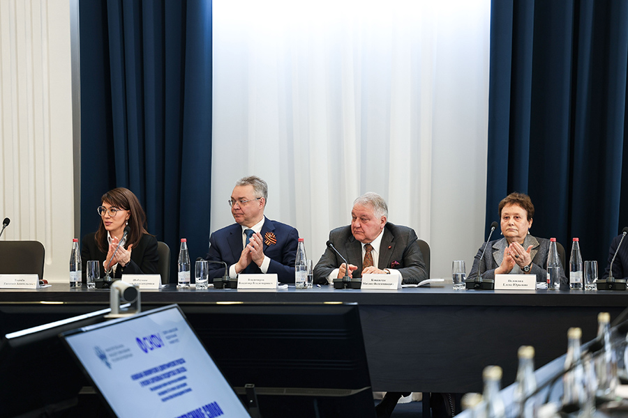 demografiya-i-socialno-ehkonomicheskie-processy-v-regionah-severnogo-kavkaza-stali-temoj-konferencii-v-skfu-ncfu-ru-01 (6).jpg