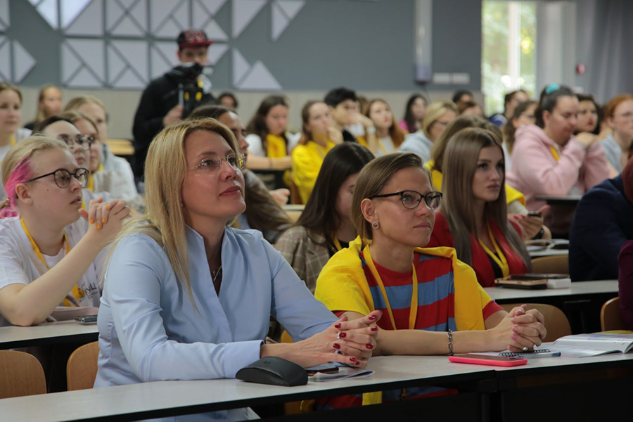 Волонтеры со всей России приехали на Северный Кавказ учиться инклюзивным проектам-ncfu.ru-01