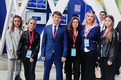 Участие профессорско-преподавательского состава Школы дизайна в Кавказской инвестиционной выставке