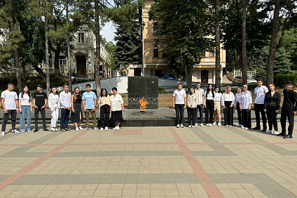 Первокурсники колледжа посетили музей «Воинской Славы» и Пост №1 у Огня Вечной славы г. Пятигорске