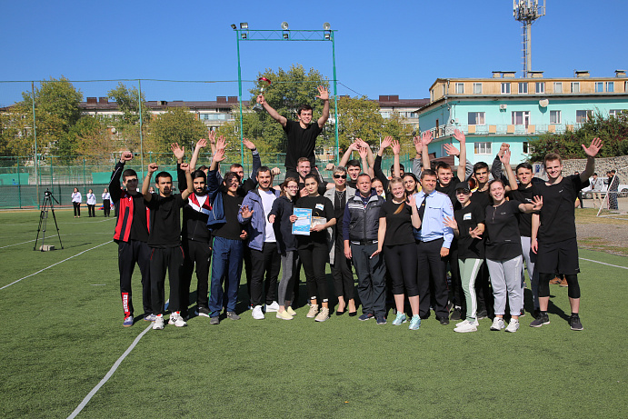 Сильнейшая студенческая команда завоевала «Кубок первокурсника СКФУ»