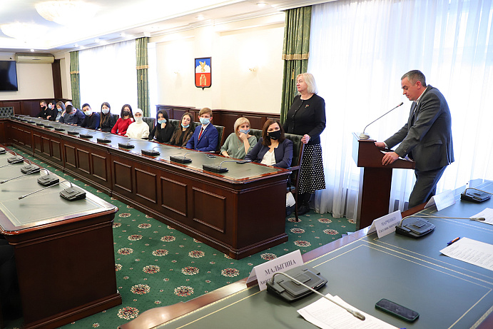 Студенты Пятигорского института СКФУ познакомились с работой главы города