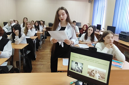 «Литературную гостиную» посетили студенты колледжа Пятигорского института СКФУ