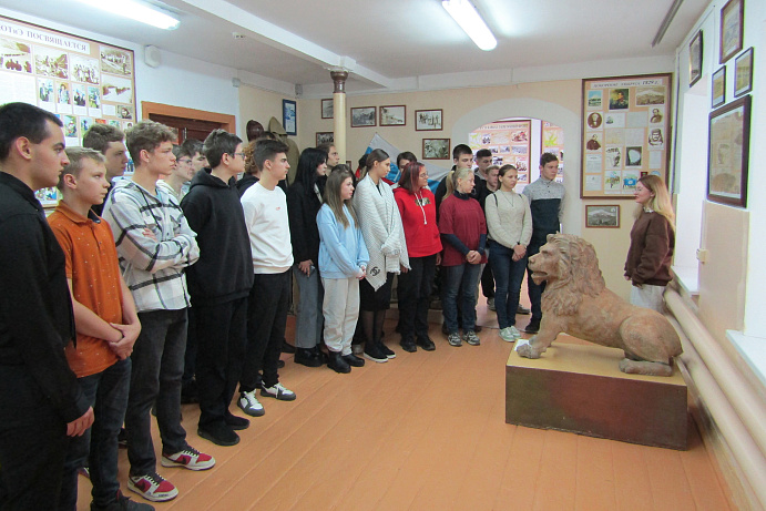 Участники туристической секции клуба «Лидер» посетили музей Центра детского юношеского туризма, экологии и техники города Пятигорска