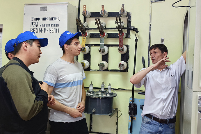Студенты СКФУ посетили корпоративный институт энергетики ПАО «Россети Северный Кавказ»